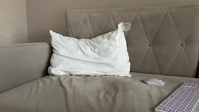 weshycouple online show from May 2026 03:12:01 AM