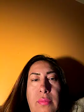 Snapshot of xLadyScarlettx chatting on September 2025 02:04:02 AM xLadyScarlettx online show from September 2025 02:04:02 AM