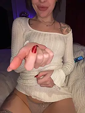 Snapshot of RubyLunaa chatting on December 2025 07:51:02 PM RubyLunaa online show from December 2025 07:51:02 PM