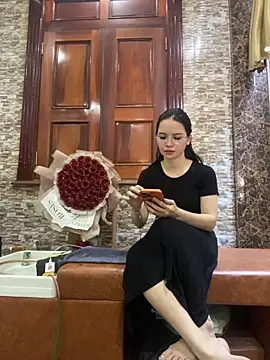 Snapshot of LiLi-Kirix99 chatting on May 2026 04:41:02 AM LiLi-Kirix99 online show from May 2026 04:41:02 AM