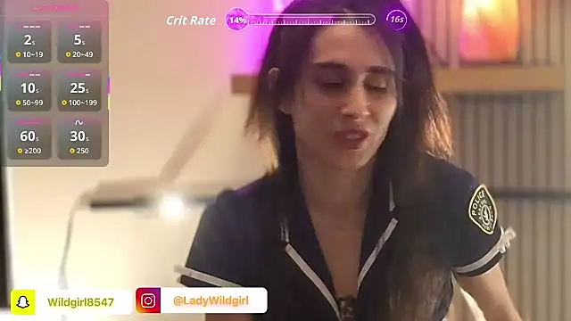 Snapshot of WildgirlShow chatting on December 2025 09:45:01 PM WildgirlShow online show from December 2025 09:45:01 PM