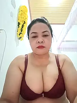 Sexy-bigtits2024 online show from December 2024 07:25:01 AM