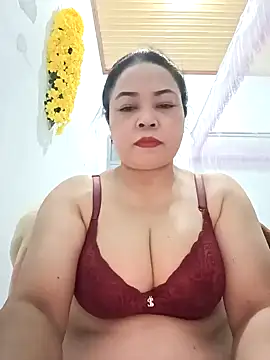 Sexy-bigtits2024 online show from December 2024 07:35:02 AM