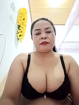Sexy-bigtits2024 online show from December 2024 12:49:02 PM