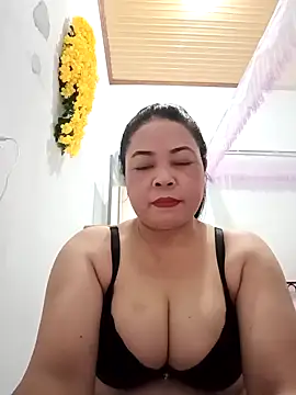 Sexy-bigtits2024 online show from January 2025 08:46:02 AM