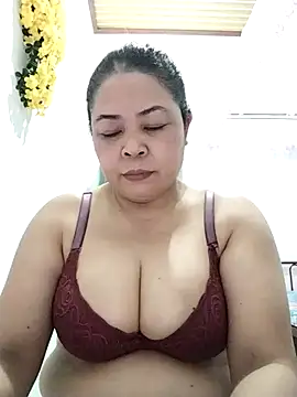 Sexy-bigtits2024 online show from February 2026 11:05:02 AM