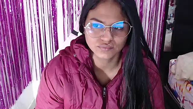 SweetAlmaa online show from May 2026 09:47:02 AM