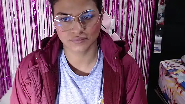 SweetAlmaa online show from May 2026 09:59:02 AM