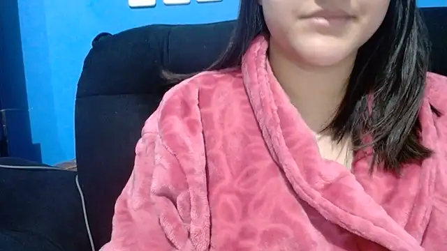 luckygirl111 online show from June 2026 01:36:01 PM