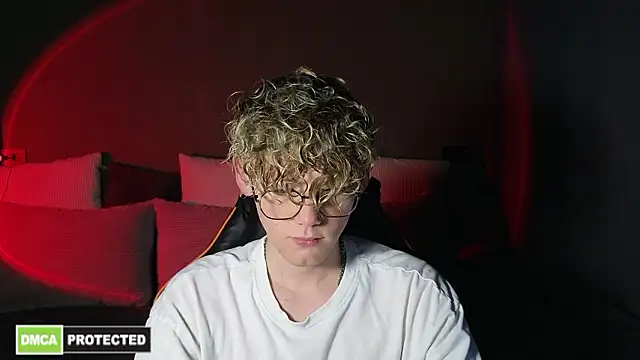 Keytaro online show from March 2026 02:45:01 PM