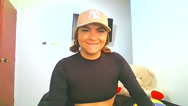 Snapshot of Antonella__william69 chatting on March 2025 02:07:02 PM Antonella william69 online show from March 2025 02:07:02 PM