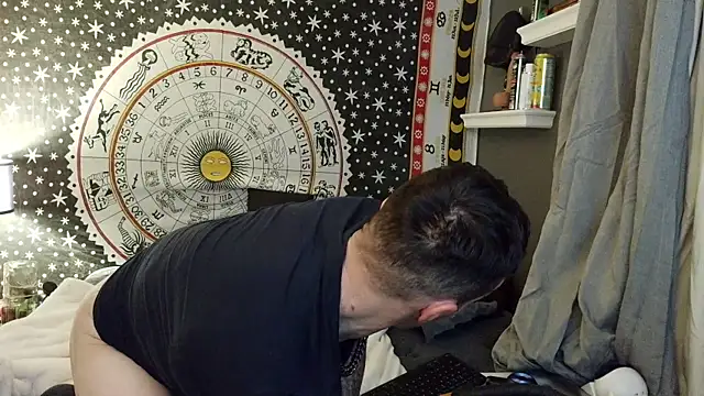 UnCuTupTheBuTT online show from February 2026 03:21:02 AM