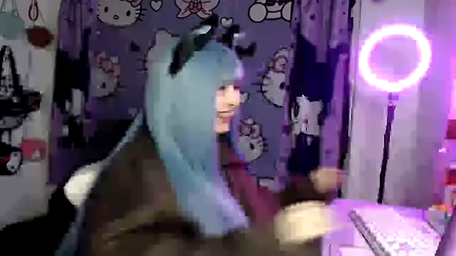 lussyevans24 online show from May 2026 02:52:02 AM