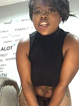 DiamondGoddes online show from February 2025 09:37:01 PM