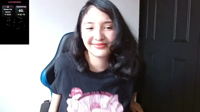 alexaa08 online show from May 2026 07:52:02 PM