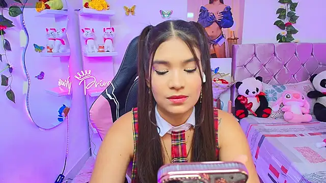 Snapshot of imsofy_ chatting on September 2025 09:07:02 PM imsofy online show from September 2025 09:07:02 PM