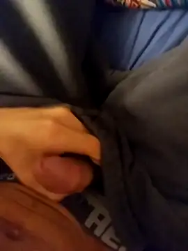 Snapshot of Dennis_2024 chatting on December 2025 07:29:02 PM Dennis 2024 online show from December 2025 07:29:02 PM