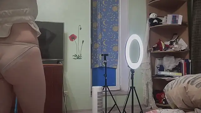 Snapshot of Diamond_Tyler chatting on November 2025 02:57:02 PM Diamond Tyler online show from November 2025 02:57:02 PM