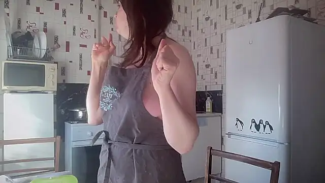 Diamond Tyler online show from May 2026 03:56:01 AM