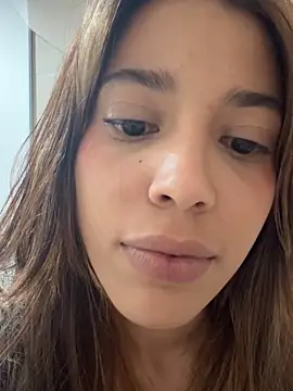 Snapshot of DanielaSaenz0 chatting on October 2025 05:14:01 AM DanielaSaenz0 online show from October 2025 05:14:01 AM