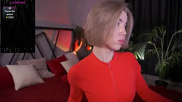 LindaThacker online show from October 2025 04:13:02 AM