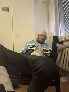 esteraulxxx online show from February 2026 03:20:01 PM