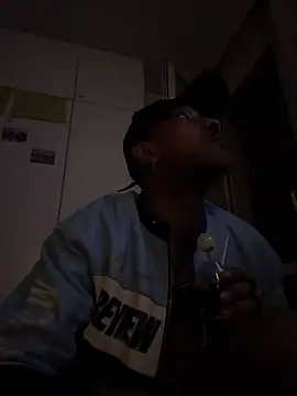 esteraulxxx online show from March 2026 06:46:01 PM