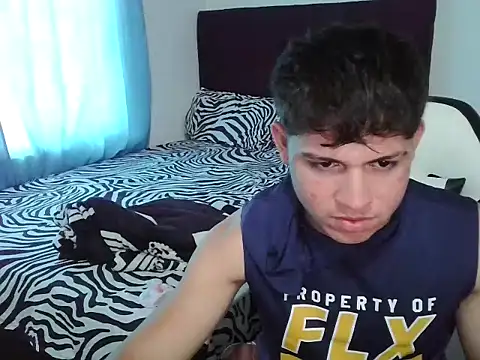 Yeremy12345 online show from October 2025 02:38:01 PM