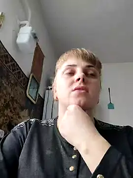 Snapshot of CoddessCrystal chatting on February 2025 10:32:02 AM CoddessCrystal online show from February 2025 10:32:02 AM