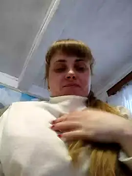 Snapshot of CoddessCrystal chatting on February 2025 07:15:01 AM CoddessCrystal online show from February 2025 07:15:01 AM