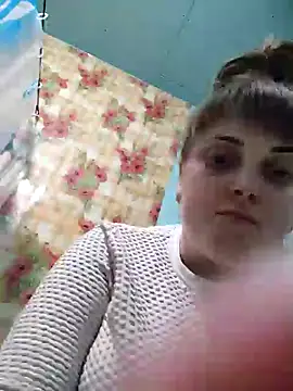 Snapshot of CoddessCrystal chatting on February 2025 02:32:02 PM CoddessCrystal online show from February 2025 02:32:02 PM