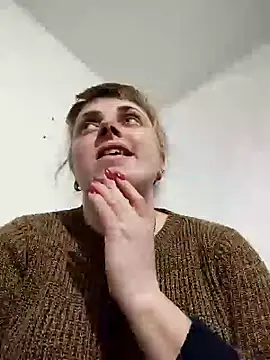 Snapshot of CoddessCrystal chatting on February 2025 04:45:02 PM CoddessCrystal online show from February 2025 04:45:02 PM