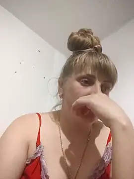 Snapshot of CoddessCrystal chatting on October 2025 05:56:02 PM CoddessCrystal online show from October 2025 05:56:02 PM