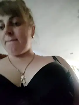 Snapshot of CoddessCrystal chatting on November 2025 01:56:02 PM CoddessCrystal online show from November 2025 01:56:02 PM