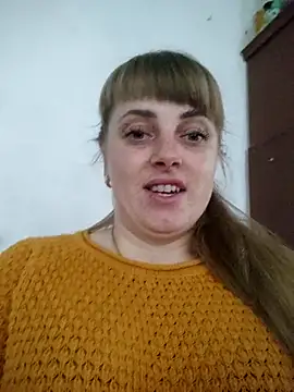 CoddessCrystal online show from November 2025 07:11:02 AM