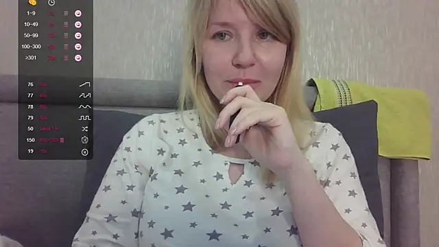 Snapshot of urbadkitty chatting on October 2025 07:08:01 AM urbadkitty online show from October 2025 07:08:01 AM