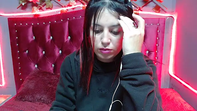 Melani cute02 online show from January 2025 12:24:01 PM