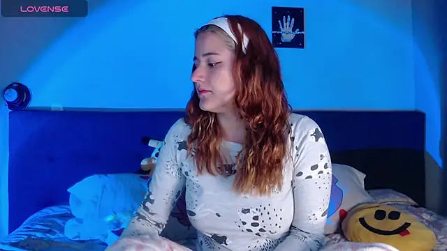 Snapshot of luna_palmerau chatting on January 2026 11:48:02 AM luna palmerau online show from January 2026 11:48:02 AM