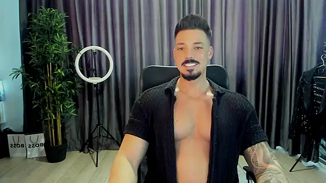 Snapshot of HaydenSpearss chatting on February 2026 08:02:01 AM HaydenSpearss online show from February 2026 08:02:01 AM