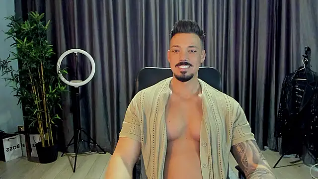 Snapshot of HaydenSpearss chatting on March 2026 07:47:01 AM HaydenSpearss online show from March 2026 07:47:01 AM