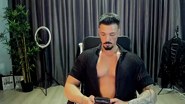 Snapshot of HaydenSpearss chatting on March 2026 02:01:01 PM HaydenSpearss online show from March 2026 02:01:01 PM