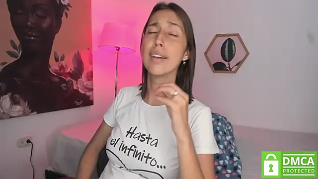 aleja rythm online show from October 2025 07:05:02 PM