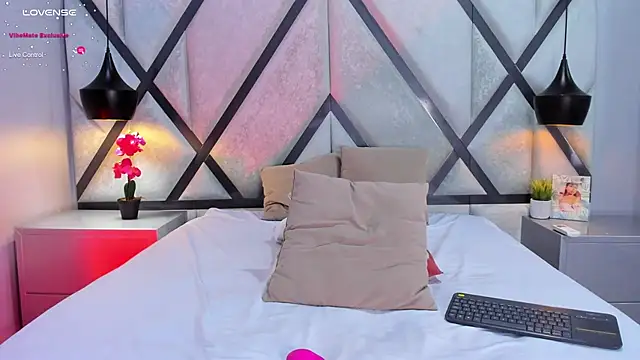 CarolineMaldonado online show from January 2025 03:28:02 PM