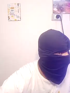 Nisreenn online show from October 2025 10:54:02 PM