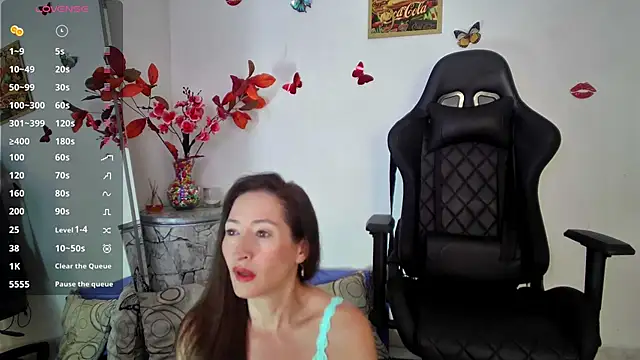 Snapshot of avatomas_02 chatting on January 2025 06:03:02 AM avatomas 02 online show from January 2025 06:03:02 AM