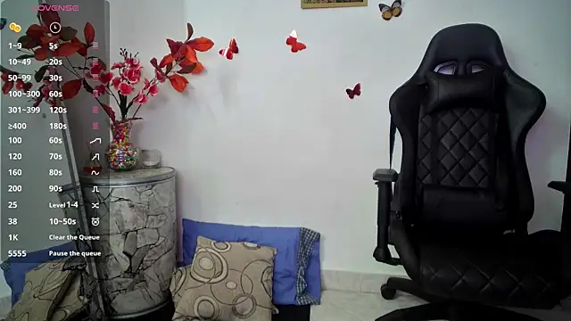 Snapshot of avatomas_02 chatting on January 2025 12:09:02 PM avatomas 02 online show from January 2025 12:09:02 PM