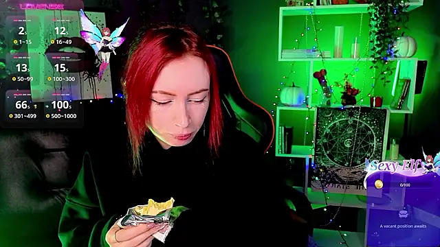 Snapshot of _HelenCarter chatting on December 2024 08:39:01 PM HelenCarter online show from December 2024 08:39:01 PM
