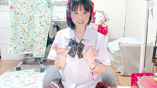 Snapshot of renapiyon8182 chatting on June 2026 08:35:01 PM renapiyon8182 online show from June 2026 08:35:01 PM