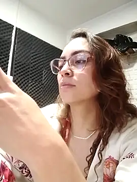 Snapshot of rossmexicana_x chatting on November 2025 11:16:02 PM rossmexicana x online show from November 2025 11:16:02 PM