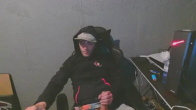 Superoz77 online show from December 2024 05:07:01 AM